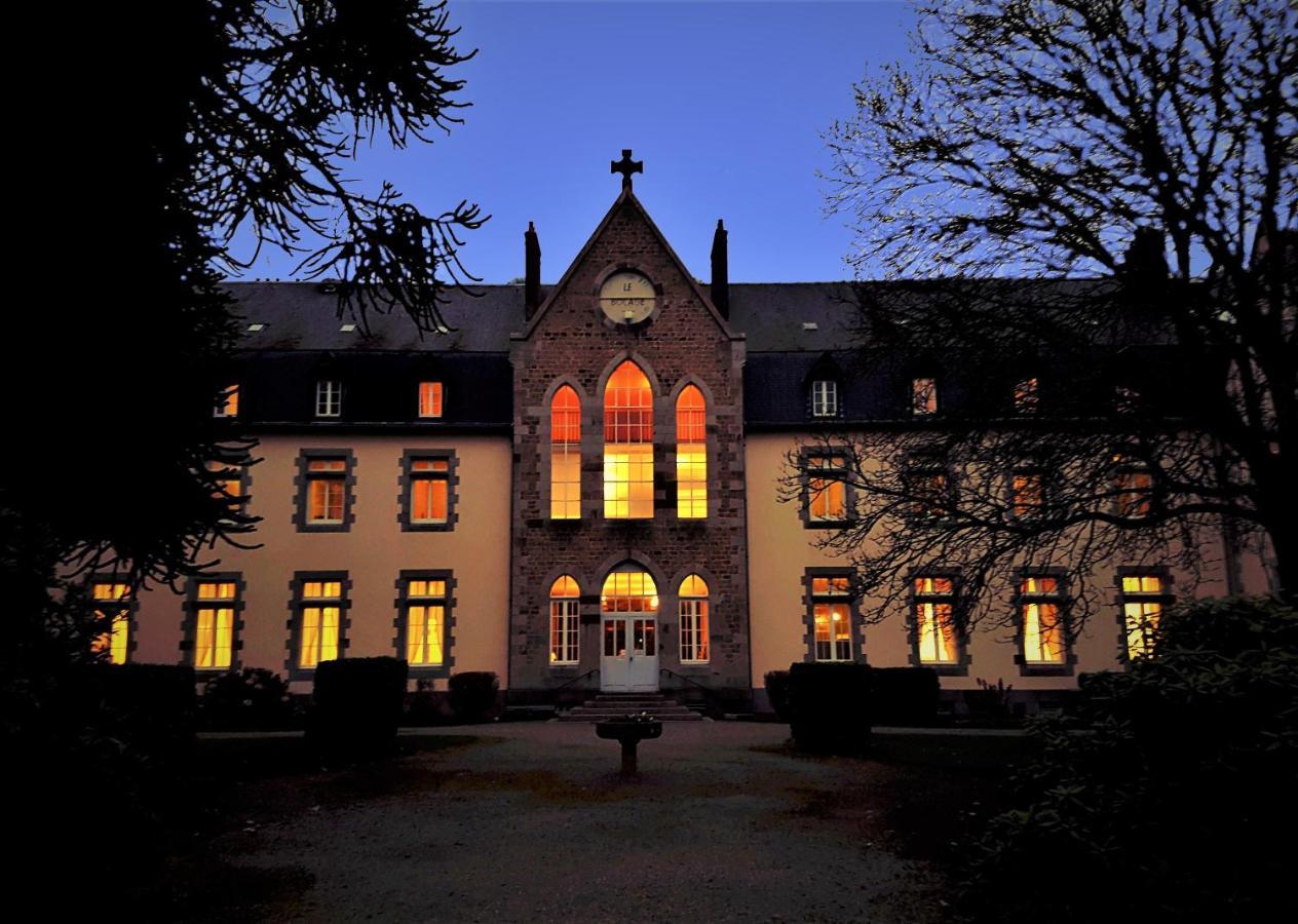 ホテルRelais Le Bocage Pontmain エクステリア 写真
